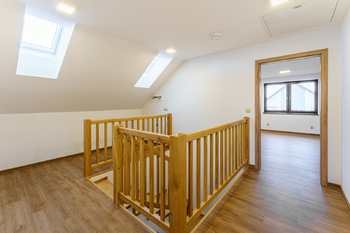 Pronájem domu 180 m², Drhovy