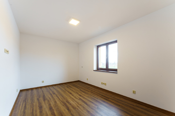 Pronájem domu 180 m², Drhovy