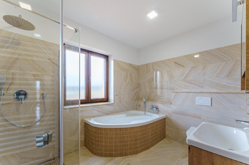 Pronájem domu 180 m², Drhovy