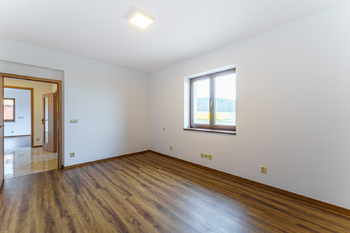 Pronájem domu 180 m², Drhovy