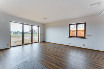 Pronájem domu 180 m², Drhovy