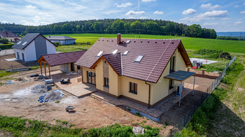 Pronájem domu 180 m², Drhovy