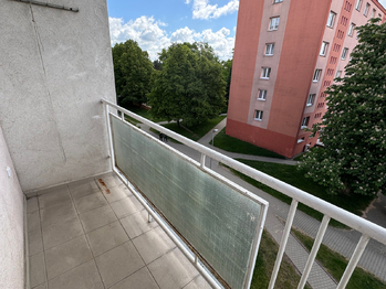 lodžie - Pronájem bytu 2+1 v osobním vlastnictví 54 m², Kladno