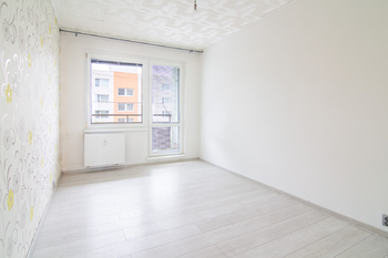 Prodej bytu 3+1 v osobním vlastnictví 68 m², Břeclav