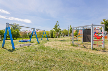 Prodej pozemku 2130 m², Syrovice