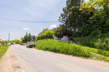 Prodej pozemku 2130 m², Syrovice