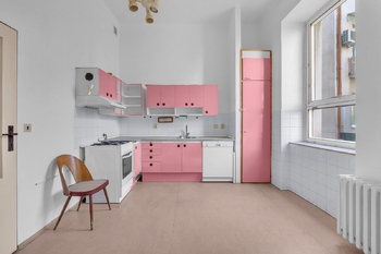 Prodej bytu 1+1 v osobním vlastnictví 51 m², Hradec Králové