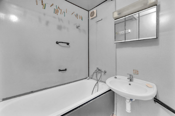 Prodej bytu 1+1 v osobním vlastnictví 51 m², Hradec Králové