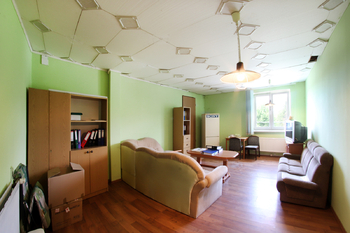 +420 604 191 744 I denisa.myslivcova@re-max.cz - Prodej výrobních prostor 897 m², Kończyce Małe