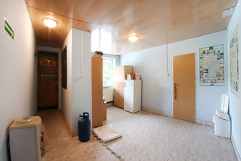 +420 604 191 744 I denisa.myslivcova@re-max.cz - Prodej výrobních prostor 897 m², Kończyce Małe
