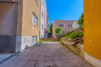 Prodej bytu 1+1 v osobním vlastnictví 30 m², Praha 4 - Michle