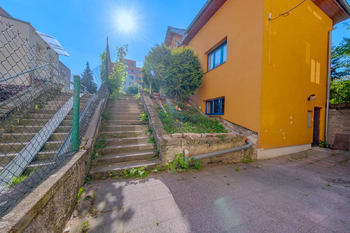Prodej bytu 1+1 v osobním vlastnictví 30 m², Praha 4 - Michle