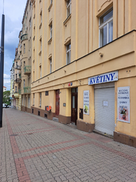Pronájem obchodních prostor 22 m², Praha 4 - Nusle