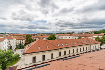Petřínská - Pronájem bytu 1+kk v osobním vlastnictví 32 m², Praha 5 - Malá Strana