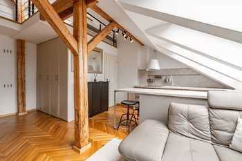 Petřínská - Pronájem bytu 1+kk v osobním vlastnictví 32 m², Praha 5 - Malá Strana