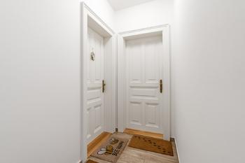 Petřínská - Pronájem bytu 1+kk v osobním vlastnictví 32 m², Praha 5 - Malá Strana