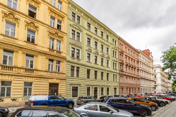 Petřínská - Pronájem bytu 1+kk v osobním vlastnictví 32 m², Praha 5 - Malá Strana