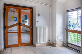 Prodej jiných prostor 240 m², Krhová