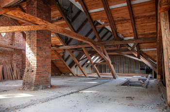 Prodej jiných prostor 240 m², Krhová
