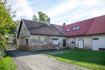 Prodej jiných prostor 240 m², Krhová