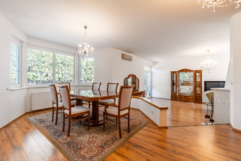 Pronájem domu 280 m², Průhonice