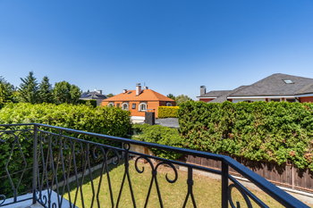Pronájem domu 280 m², Průhonice