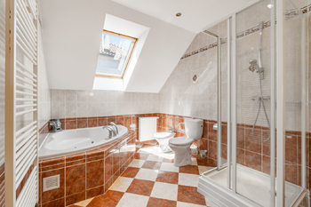 Pronájem domu 280 m², Průhonice