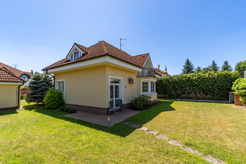 Pronájem domu 280 m², Průhonice