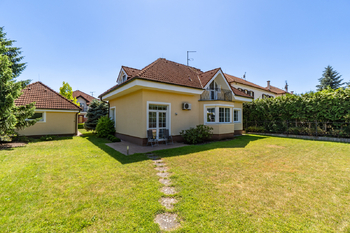 Pronájem domu 280 m², Průhonice