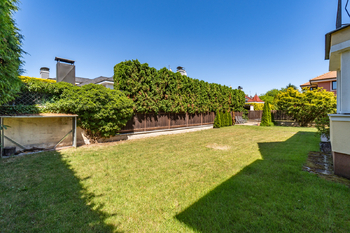 Pronájem domu 280 m², Průhonice