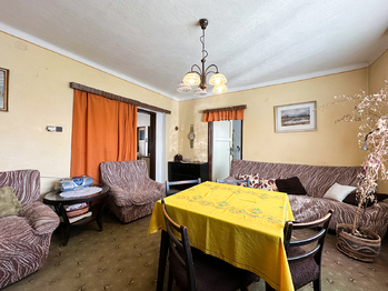 Prodej domu 125 m², Jince