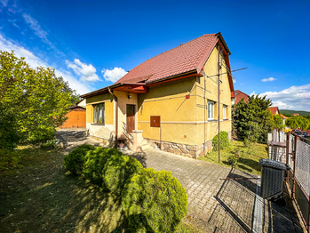 Prodej domu 125 m², Jince