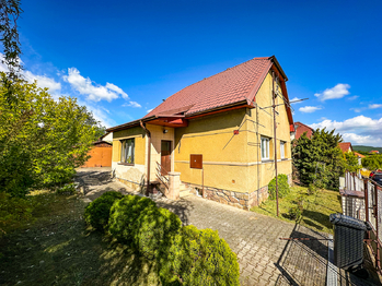Prodej domu 125 m², Jince