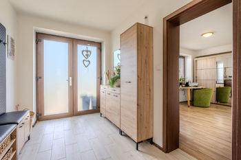 Prodej domu 280 m², Oponešice