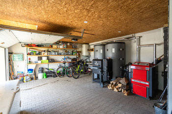 Prodej domu 280 m², Oponešice