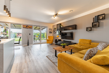 Prodej domu 139 m², Hostouň