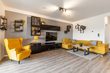 Prodej domu 139 m², Hostouň