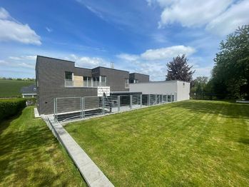 Prodej kancelářských prostor 429 m², Tuchoměřice