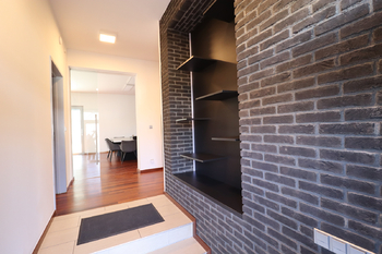 Prodej kancelářských prostor 429 m², Tuchoměřice