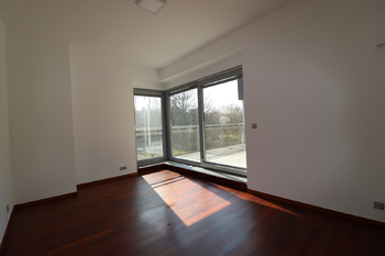 Prodej kancelářských prostor 429 m², Tuchoměřice