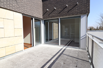 Prodej kancelářských prostor 429 m², Tuchoměřice