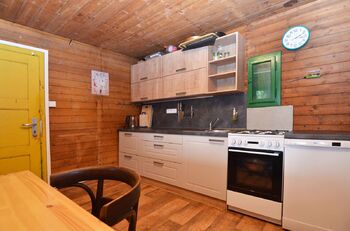 Pronájem chaty / chalupy 53 m², Praha 5 - Lipence