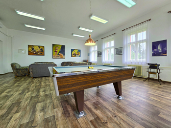 Prodej domu 413 m², Lišnice