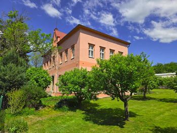 Prodej domu 413 m², Lišnice