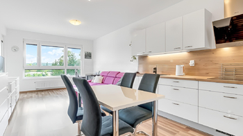 Pronájem bytu 2+kk v družstevním vlastnictví 56 m², Praha 9 - Hloubětín