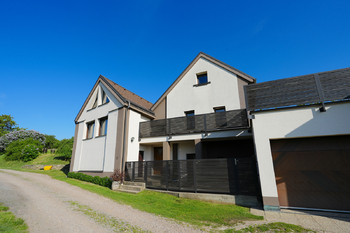 Prodej domu 298 m², Lomnice