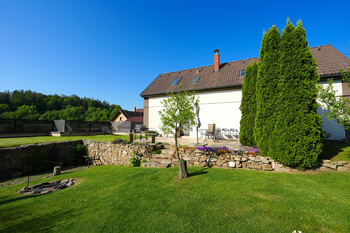 Prodej domu 298 m², Lomnice