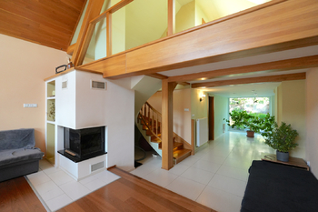 Prodej domu 298 m², Lomnice
