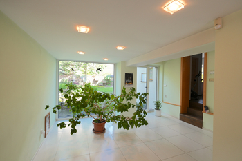 Prodej domu 298 m², Lomnice