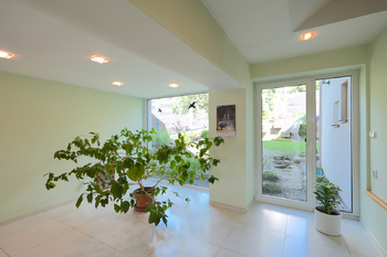 Prodej domu 298 m², Lomnice